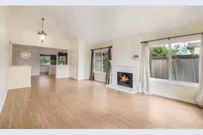 1729 Gascony Road, Encinitas, CA 92024 - Photo 5