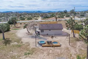 57222 Hillcrest Dr, Yucca Valley, CA 92284 - Photo 3