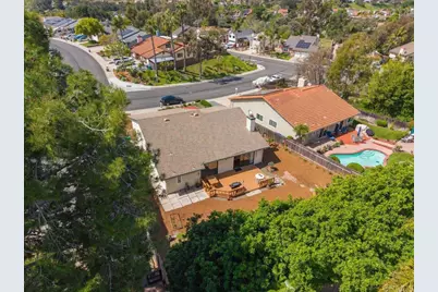 1574 Boulder Creek Road, Oceanside, CA 92056 - Photo 5