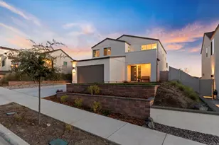 35182 Orchard Trail, Fallbrook, CA 92028 - Photo 3