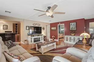 8975 Lawrence Welk, Escondido, CA 92026 - Photo 13