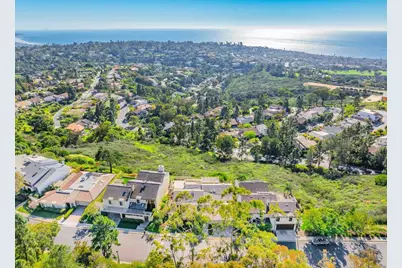 7240 Caminito Cruzada, La Jolla, CA 92037 - Photo 49