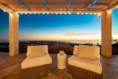 7240 Caminito Cruzada, La Jolla, CA 92037 - Photo 27