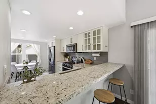 3327 Vivienda Cir, Carlsbad, CA 92009 - Photo 7