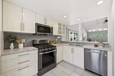 3327 Vivienda Circle, Carlsbad, CA 92009 - Photo 9