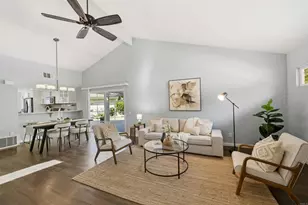 3327 Vivienda Cir, Carlsbad, CA 92009 - Photo 3