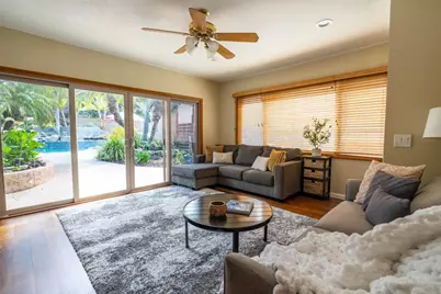 1528 Calle Narcisos, Encinitas, CA 92024 - Photo 23