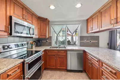 9126 Sinsonte Lane, Lakeside, CA 92040 - Photo 11