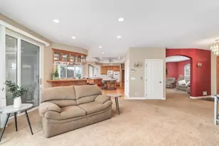 4327 Hollyhill Rd, Vista, CA 92084 - Photo 13