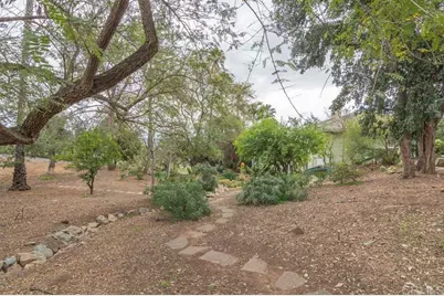 4327 Hollyhill Road, Vista, CA 92084 - Photo 59