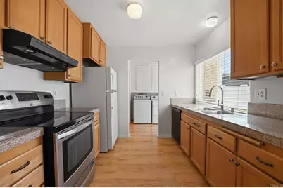 1237 Evergreen Drive, Cardiff by the Sea, CA 92007 - Photo 9