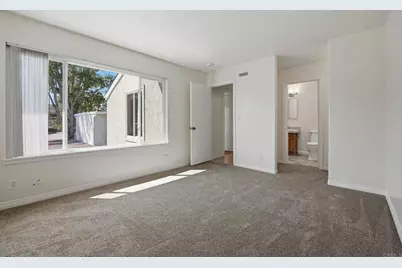 1237 Evergreen Drive, Cardiff by the Sea, CA 92007 - Photo 19