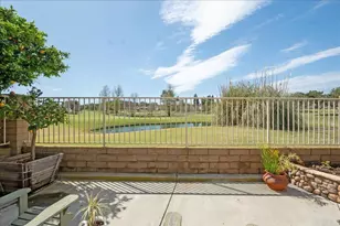 919 Wentworth Cir, Vista, CA 92081 - Photo 17