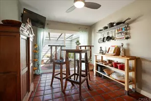 919 Wentworth Cir, Vista, CA 92081 - Photo 11