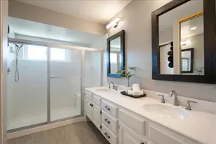 919 Wentworth Cir, Vista, CA 92081 - Photo 25
