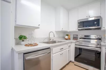 6330 Genesee Ave #318, San Diego, CA 92122 - Photo 5