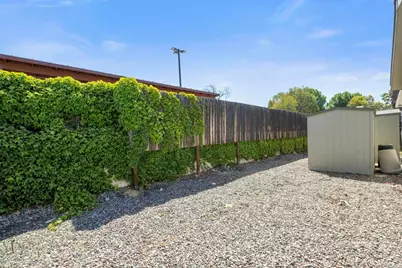 525 W El Norte Parkway #301, Escondido, CA 92026 - Photo 25