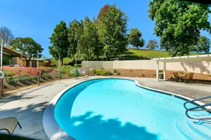 525 W El Norte Parkway, Escondido, CA 92026 - Photo 51