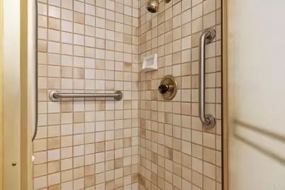 7104 Lantana, Carlsbad, CA 92011 - Photo 25