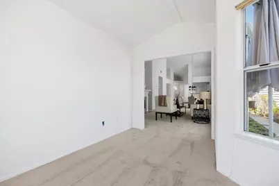 7104 Lantana, Carlsbad, CA 92011 - Photo 15