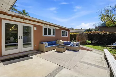 637 N Rios Avenue, Solana Beach, CA 92075 - Photo 7