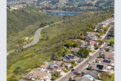 1560 Hawk View Dr, Encinitas, CA 92024 - Photo 49