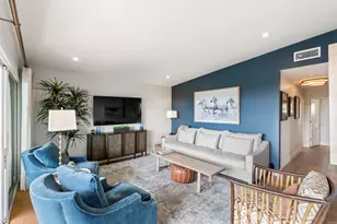 620 W Solana Cir, Solana Beach, CA 92075 - Photo 11