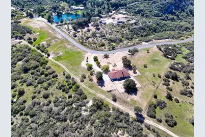 10204 Mount Olympus Valley Rd Road, Fallbrook, CA 92028 - Photo 43