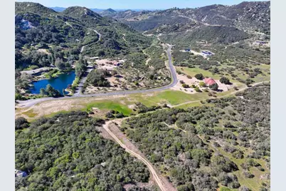 10204 Mount Olympus Valley Rd Road, Fallbrook, CA 92028 - Photo 41