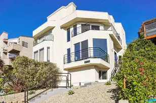 2475 Manchester Ave, Cardiff by the Sea, CA 92007 - Photo 1