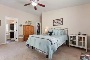 8975 Lawrence Welk Dr, Escondido, CA 92026 - Photo 29