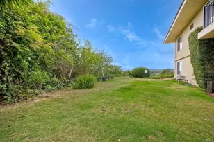 2251 Altisma Way, Carlsbad, CA 92009 - Photo 3