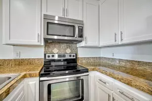 2251 Altisma Way, Carlsbad, CA 92009 - Photo 11