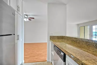 2251 Altisma Way #202, Carlsbad, CA 92009 - Photo 25