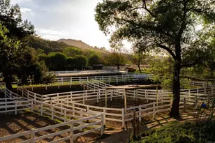 7017 Via Mariposa Sur, Bonsall, CA 92003 - Photo 5