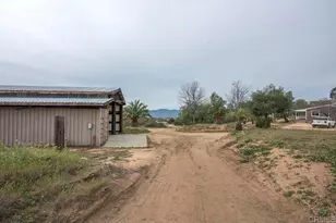 42950 Wildwood Ln, Aguanga, CA 92536 - Photo 35