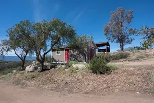 42950 Wildwood Ln, Aguanga, CA 92536 - Photo 23