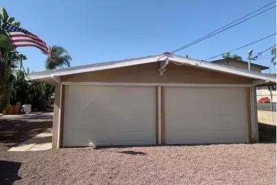 122 124 Eaton Way, Vista, CA 92084 - Photo 3