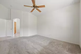 8899 Tobira Dr, Escondido, CA 92026 - Photo 19