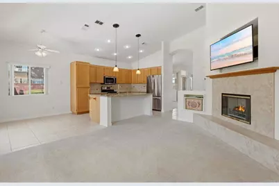 8899 Tobira Drive, Escondido, CA 92026 - Photo 13