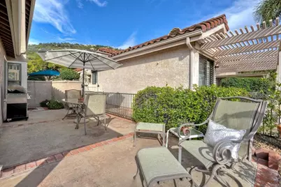 28766 Vista Valley Dr, Vista, CA 92084 - Photo 29