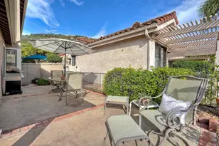 28766 Vista Valley Dr, Vista, CA 92084 - Photo 31