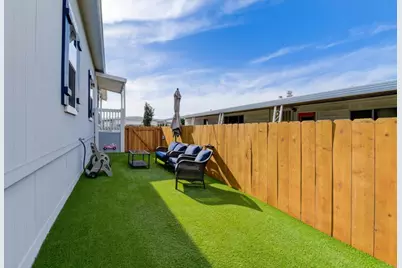 718 Sycamore Avenue #14, Vista, CA 92083 - Photo 23
