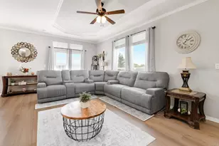 718 Sycamore Ave, Vista, CA 92083 - Photo 5