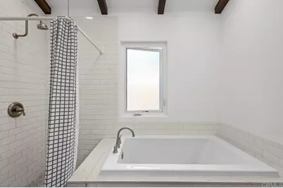 1305 Scenic Dr, Escondido, CA 92029 - Photo 27