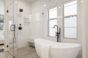 2124 Historic Decatur Rd, San Diego, CA 92106 - Photo 19