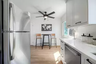 2238 Manchester Ave, Cardiff by the Sea, CA 92007 - Photo 17