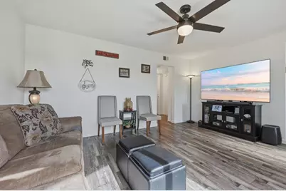 3176 Isabella Drive, Oceanside, CA 92056 - Photo 9