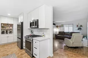 102 Magdalena Dr, Oceanside, CA 92057 - Photo 9