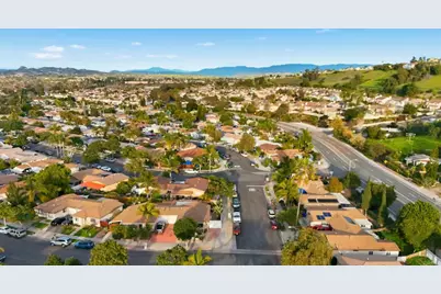 102 Magdalena Drive, Oceanside, CA 92057 - Photo 31